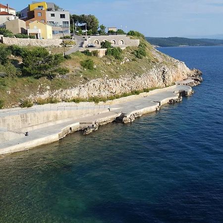 Sunset Apartment Vrbnik Exterior photo