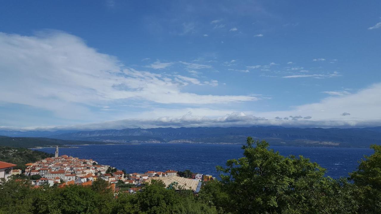 Sunset Apartment Vrbnik Exterior photo